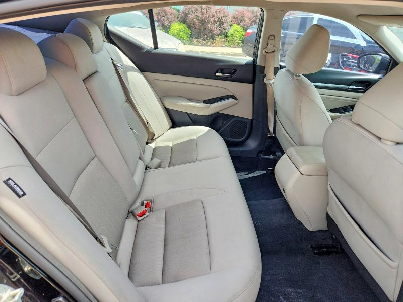 56707296 :رقم المزاد ، 1N4BL4DV1MN302635 vin ، 2021 Nissan Altima مزاد بيع