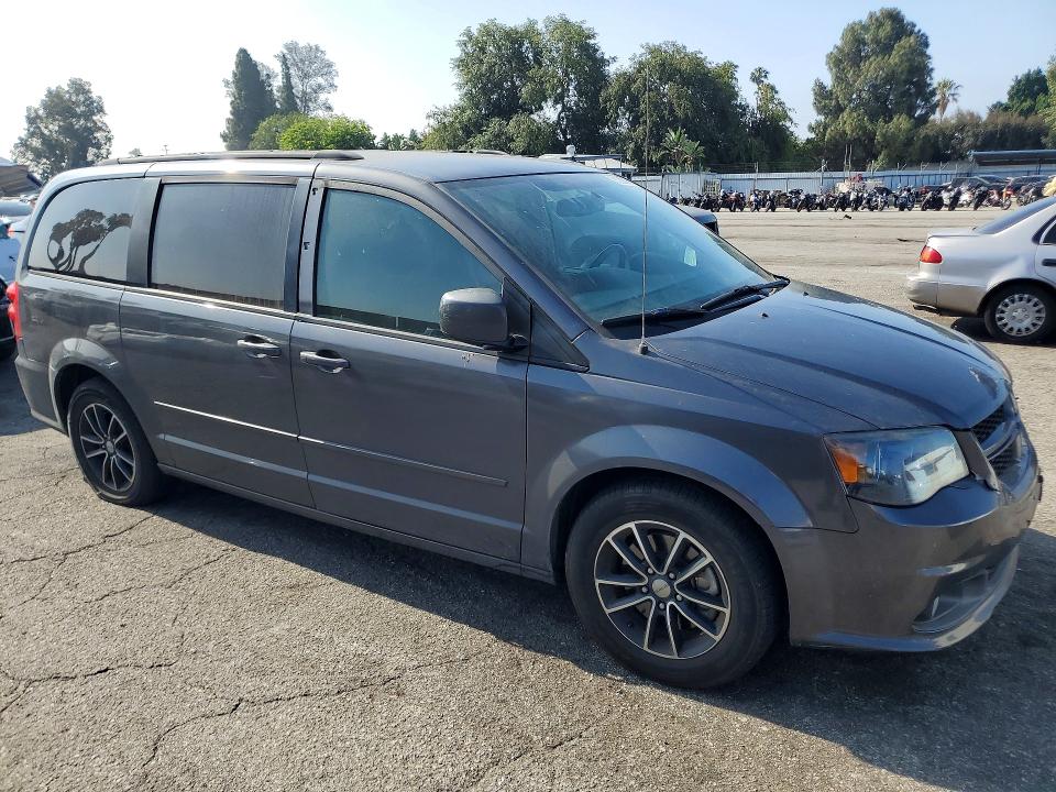 56325586 :رقم المزاد ، 2C4RDGEG9HR799630 vin ، 2017 Dodge Grand Caravan مزاد بيع