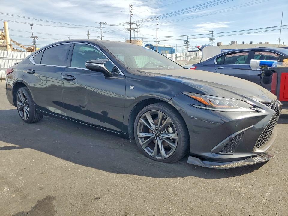 2021 Lexus Es 350 მანქანა იყიდება აუქციონზე, vin: 58AGZ1B13MU110933, აუქციონის ნომერი: 56702216
