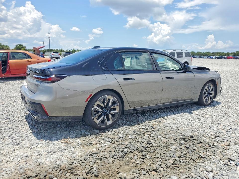 57706146 :رقم المزاد ، WBA33EJ02PCL76964 vin ، 2023 Bmw 760 مزاد بيع