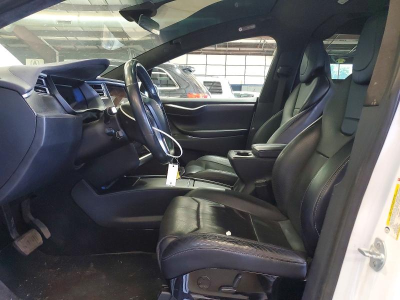 Продажа на аукционе авто 2016 Tesla Model X, vin: 5YJXCBE2XGF027827, номер лота: 56843366