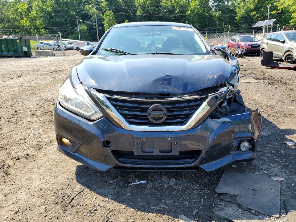 Продаж на аукціоні авто 2017 Nissan Altima, vin: 1N4AL3APXHC223431, номер лоту: 58799706