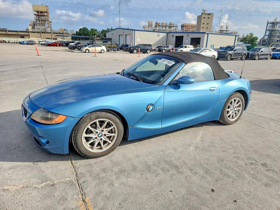 59011996 :رقم المزاد ، 4USBT33554LS48851 vin ، 2004 Bmw Z4 مزاد بيع