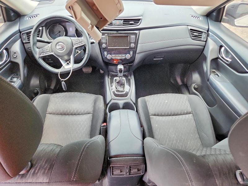56411306 :رقم المزاد ، KNMAT2MT7JP565933 vin ، 2018 Nissan Rogue مزاد بيع