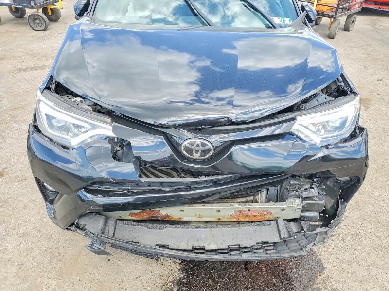 Продажа на аукционе авто 2018 Toyota Rav4, vin: 2T3JFREV4JW806657, номер лота: 55837486