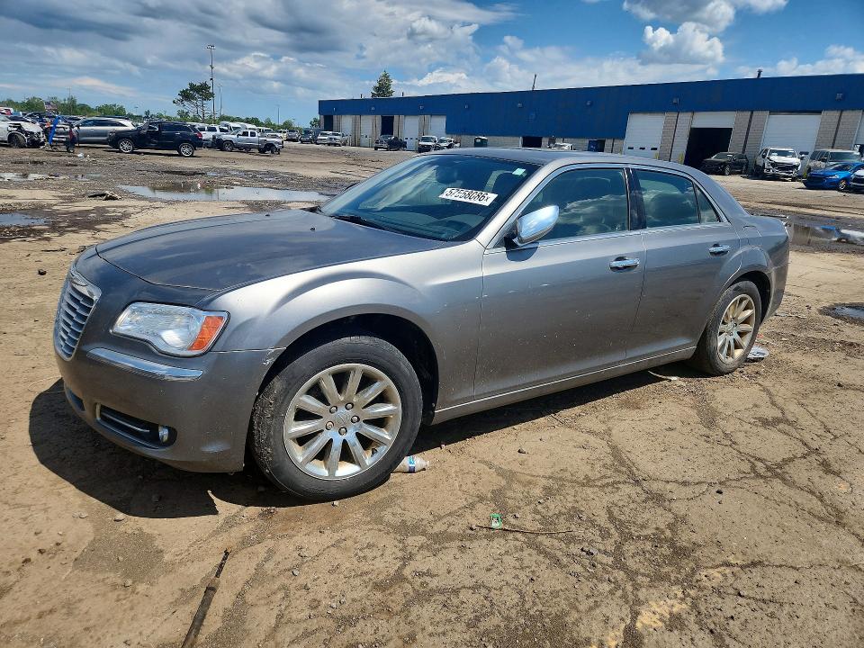57558086 :رقم المزاد ، 2C3CA5CG4BH582736 vin ، 2011 Chrysler 300 مزاد بيع