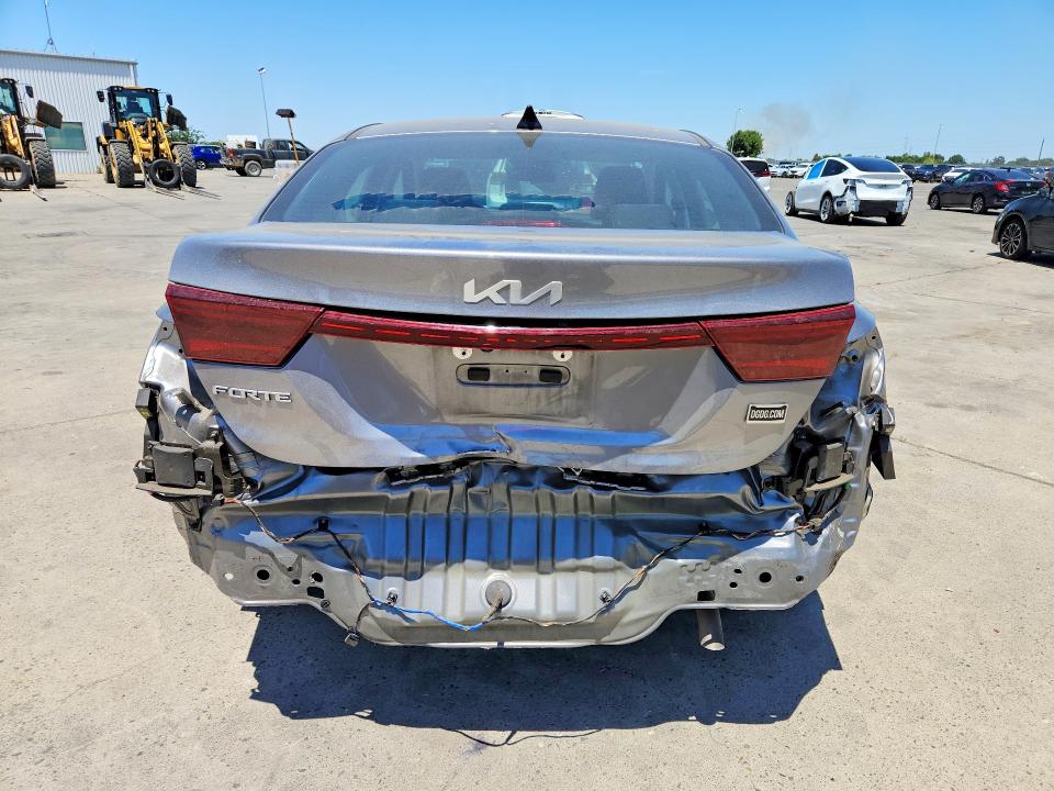 57478156 :رقم المزاد ، 3KPF24AD3PE548119 vin ، 2023 Kia Forte مزاد بيع