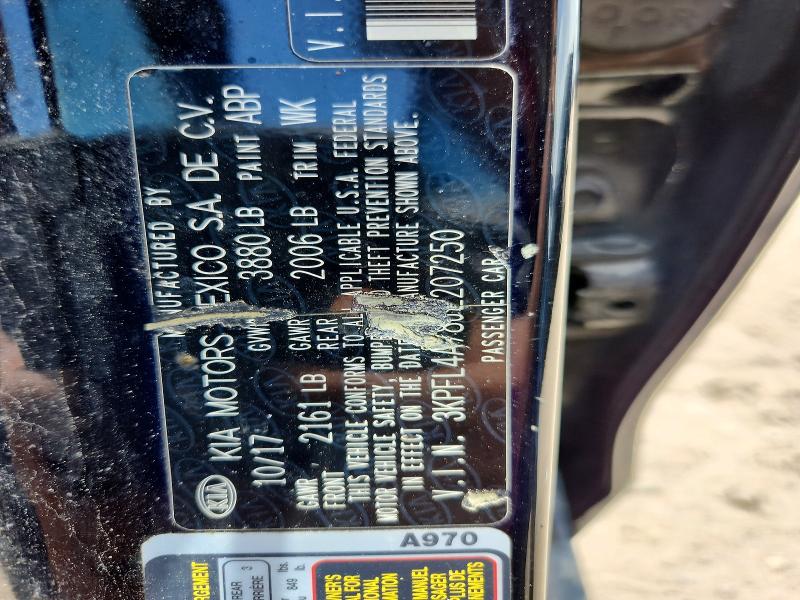 55787716 :رقم المزاد ، 3KPFL4A78JE207250 vin ، 2018 Kia Forte مزاد بيع