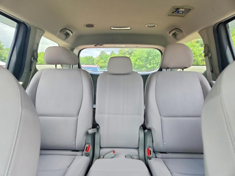 2021 Kia Sedona მანქანა იყიდება აუქციონზე, vin: KNDMB5C10M6674391, აუქციონის ნომერი: 54466546
