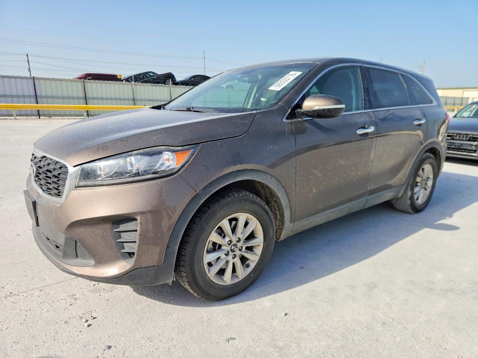 2019 Kia Sorento მანქანა იყიდება აუქციონზე, vin: 5XYPG4A56KG554880, აუქციონის ნომერი: 59355716