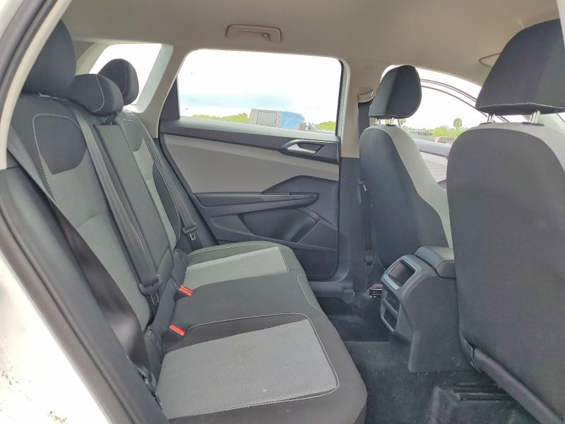 Продажа на аукционе авто 2022 Volkswagen Taos, vin: 3VVCX7B21NM069625, номер лота: 56470886