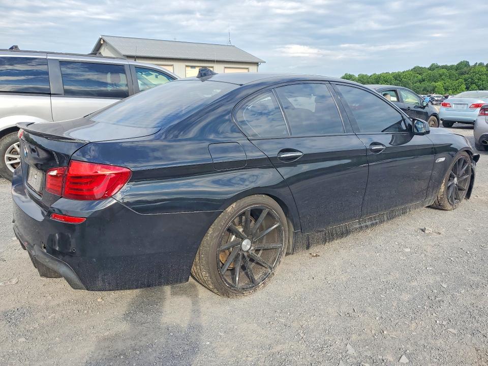 56659316 :رقم المزاد ، WBAFU9C57CC786955 vin ، 2012 Bmw 550 مزاد بيع