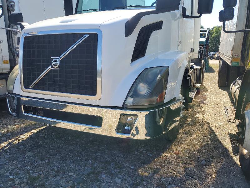 Aukcja sprzedaży 2016 Volvo Vnl, vin: 4V4NC9EG6GN959895, numer aukcji: 56373636