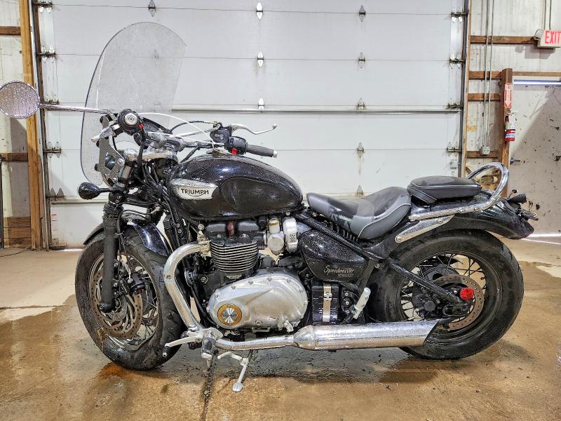 58486086 :رقم المزاد ، SMTD46HLXJT874560 vin ، 2018 Triumph Motorcycle Bonneville مزاد بيع