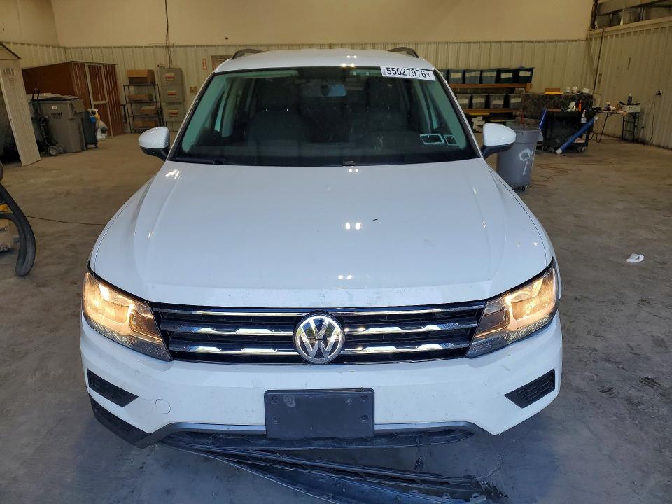 Продаж на аукціоні авто 2020 Volkswagen Tiguan, vin: 3VV0B7AX6LM121813, номер лоту: 55627976