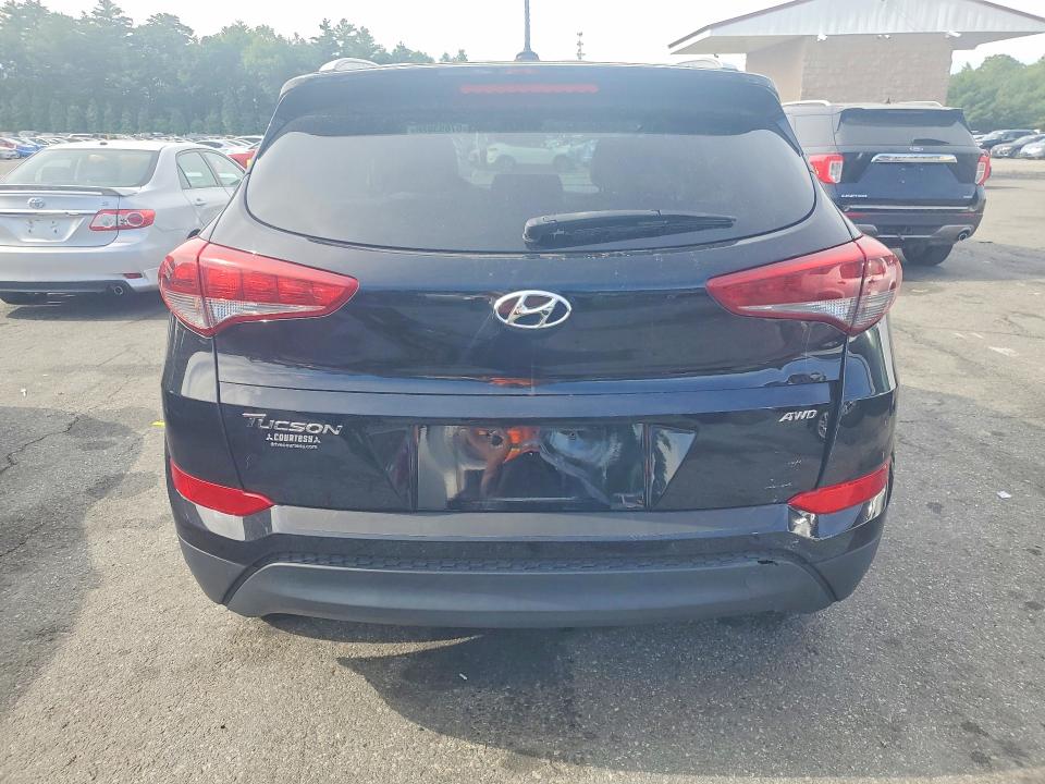 2017 Hyundai Tucson მანქანა იყიდება აუქციონზე, vin: KM8J3CA41HU260356, აუქციონის ნომერი: 57893826