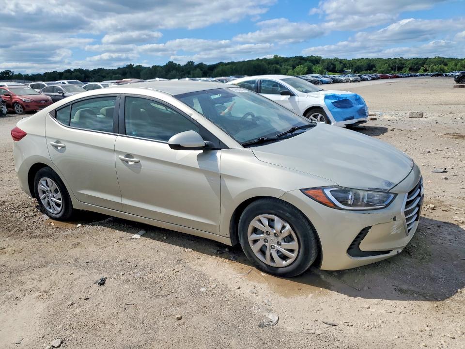 2017 Hyundai Elantra მანქანა იყიდება აუქციონზე, vin: 5NPD74LF6HH201937, აუქციონის ნომერი: 57996356