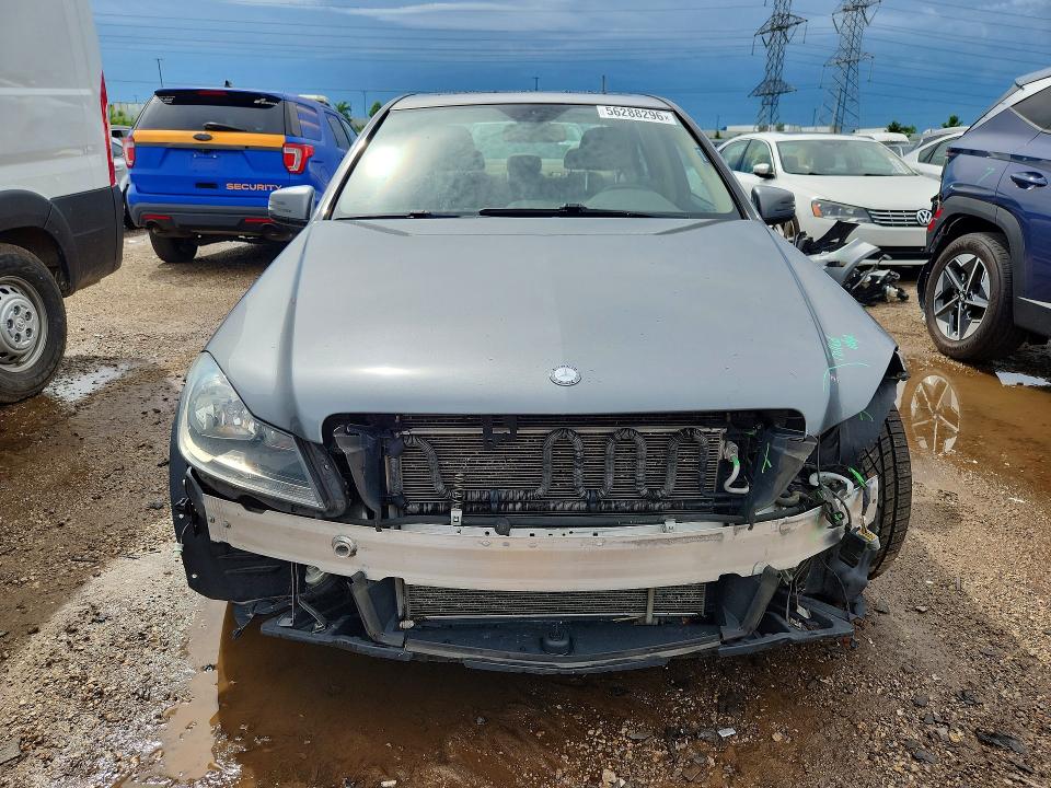 56288296 :رقم المزاد ، WDDGF8AB4DR298703 vin ، 2013 Mercedes-benz C مزاد بيع