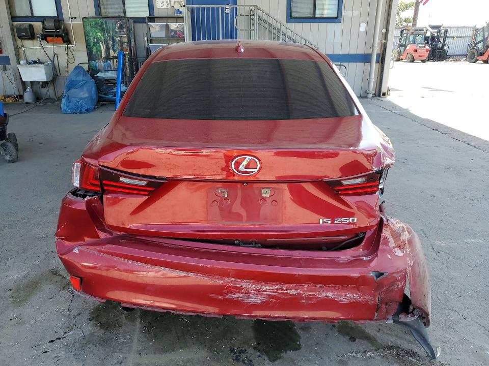 55782206 :رقم المزاد ، JTHBF1D29F5081700 vin ، 2015 Lexus Is مزاد بيع