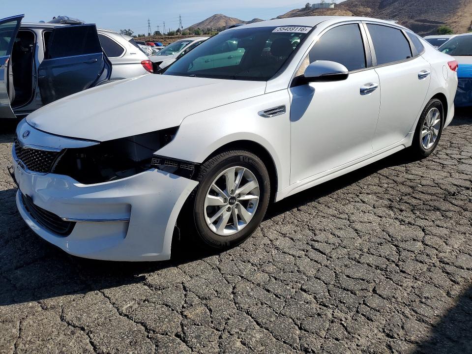 2016 Kia Optima მანქანა იყიდება აუქციონზე, vin: 5XXGT4L3XGG120593, აუქციონის ნომერი: 55459116