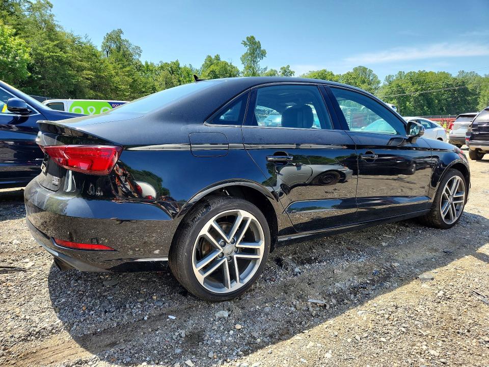 59086376 :رقم المزاد ، WAUB8GFF2H1009128 vin ، 2017 Audi A3 مزاد بيع