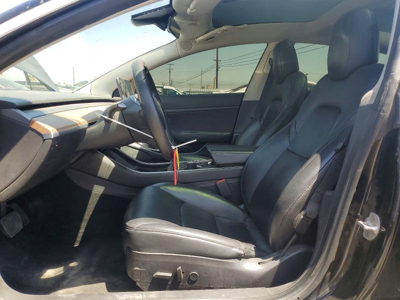 56548016 :رقم المزاد ، 5YJ3E1EA5LF613307 vin ، 2020 Tesla Model 3 مزاد بيع