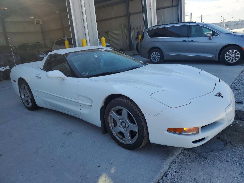 1998 Chevrolet Corvette მანქანა იყიდება აუქციონზე, vin: 1G1YY32G1W5107165, აუქციონის ნომერი: 57499116