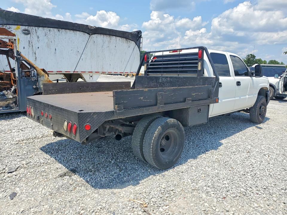 2004 Chevrolet Silverado მანქანა იყიდება აუქციონზე, vin: 1GCJK33284F223001, აუქციონის ნომერი: 58897316