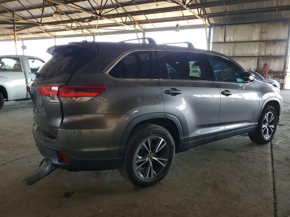 2019 Toyota Highlander მანქანა იყიდება აუქციონზე, vin: 5TDZZRFH4KS342291, აუქციონის ნომერი: 55755316