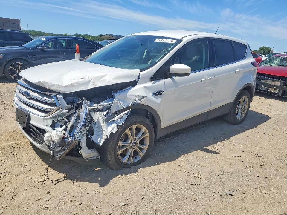 2019 Ford Escape მანქანა იყიდება აუქციონზე, vin: 1FMCU0GD4KUC26317, აუქციონის ნომერი: 57423426