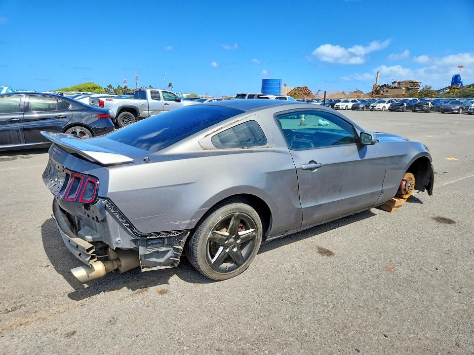57084696 :رقم المزاد ، 1ZVBP8AMXD5252722 vin ، 2013 Ford Mustang مزاد بيع