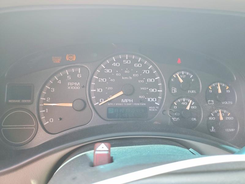 2002 Gmc Yukon Xl მანქანა იყიდება აუქციონზე, vin: 3GKEC16Z72G271536, აუქციონის ნომერი: 58586346