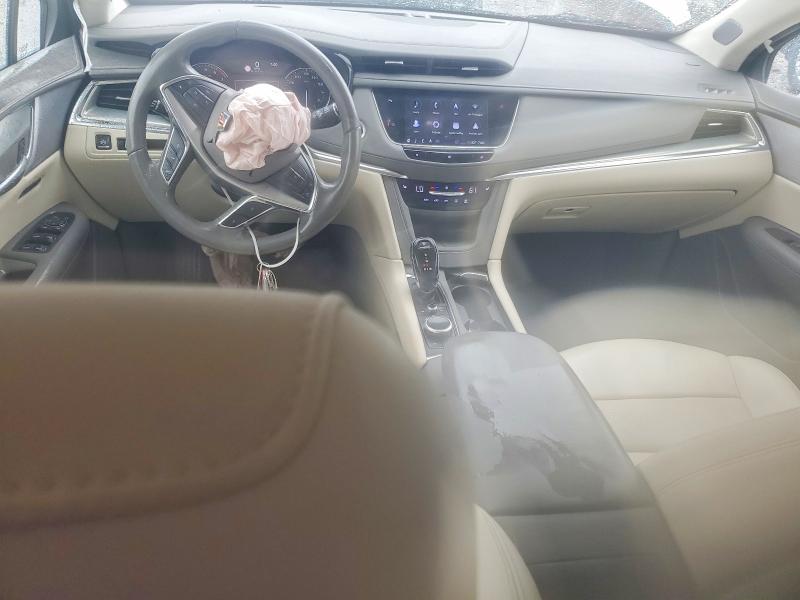 57705396 :رقم المزاد ، 1GYKNCRS3LZ142725 vin ، 2020 Cadillac Xt5 مزاد بيع