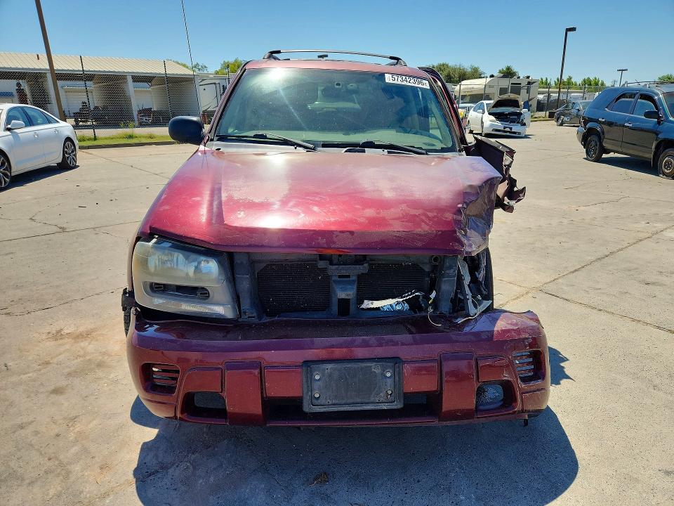 57342396 :رقم المزاد ، 1GNDS13S342352196 vin ، 2004 Chevrolet Trailblazer مزاد بيع