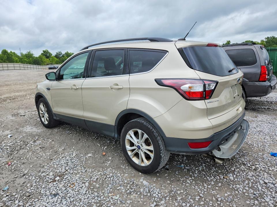 57896046 :رقم المزاد ، 1FMCU0GD0JUB88809 vin ، 2018 Ford Escape مزاد بيع