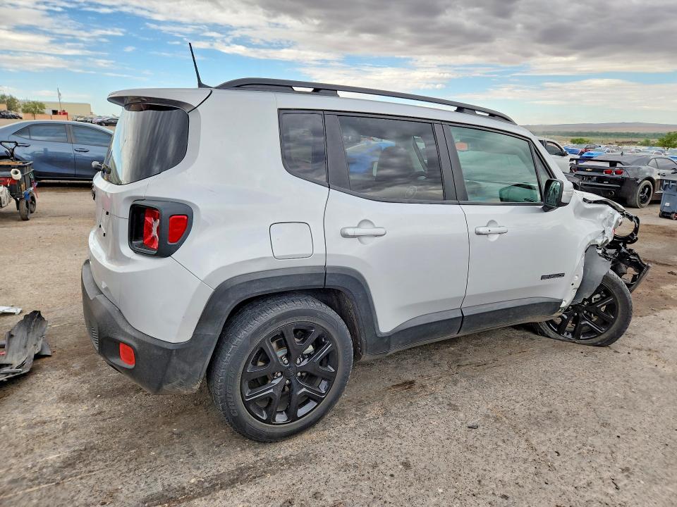 58751266 :رقم المزاد ، ZACCJABB0JPH32221 vin ، 2018 Jeep Renegade مزاد بيع