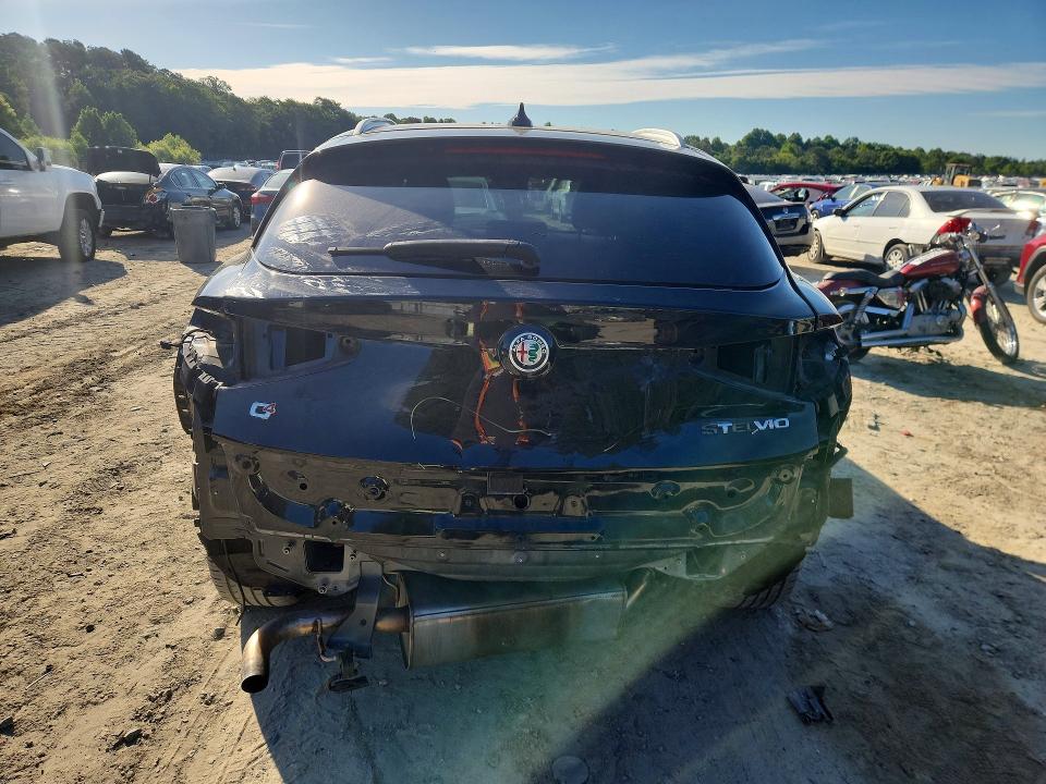 54687366 :رقم المزاد ، ZASFAKAN0J7B70291 vin ، 2018 Alfa Romeo Stelvio مزاد بيع