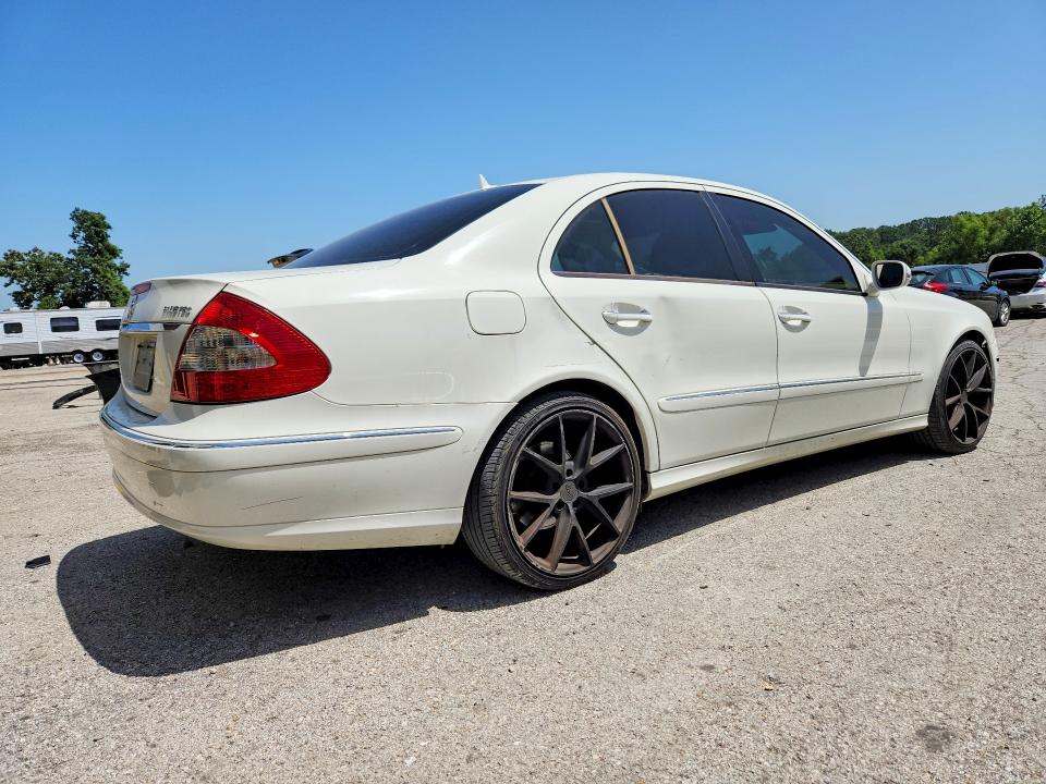 59605366 :رقم المزاد ، WDBUF22X08B194887 vin ، 2008 Mercedes-benz E مزاد بيع