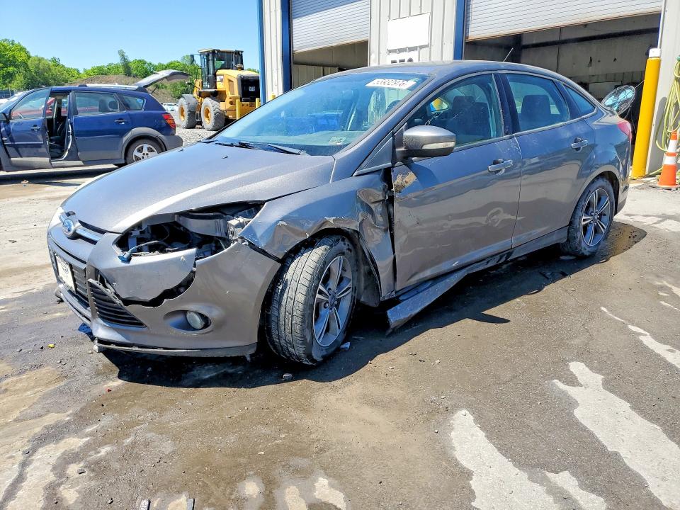 2014 Ford Focus მანქანა იყიდება აუქციონზე, vin: 1FADP3F29EL434811, აუქციონის ნომერი: 55932976