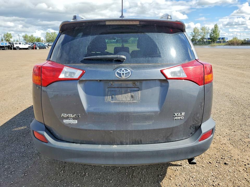 Продаж на аукціоні авто 2015 Toyota Rav4, vin: 2T3RFREVXFW265902, номер лоту: 58481026