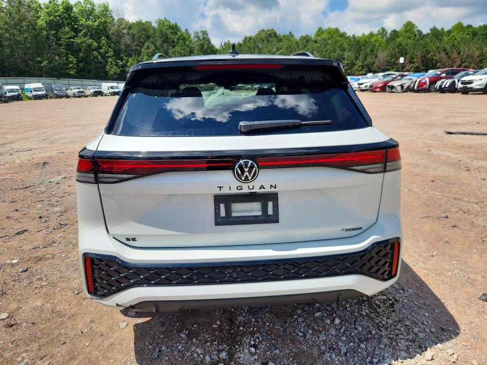 2025 Volkswagen Tiguan მანქანა იყიდება აუქციონზე, vin: 3VVGR7RM7SM057283, აუქციონის ნომერი: 58982376