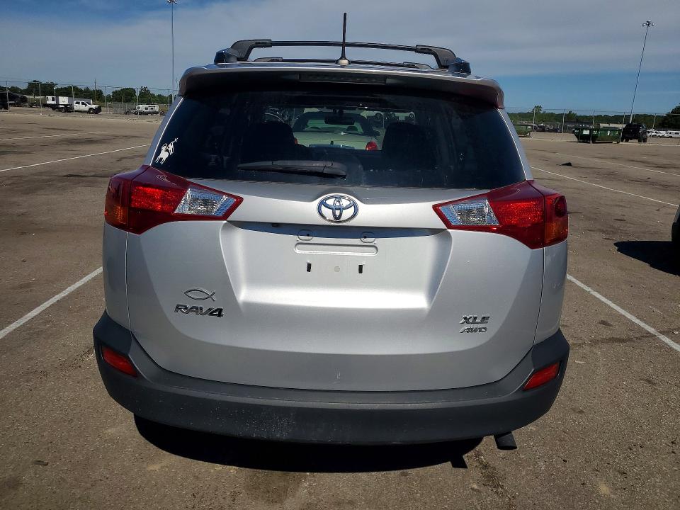 2015 Toyota Rav4 მანქანა იყიდება აუქციონზე, vin: JTMRFREV0FD144163, აუქციონის ნომერი: 57209656
