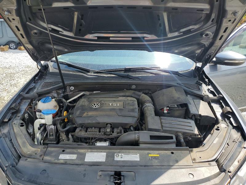 2017 Volkswagen Passat მანქანა იყიდება აუქციონზე, vin: 1VWAT7A38HC072763, აუქციონის ნომერი: 58619596