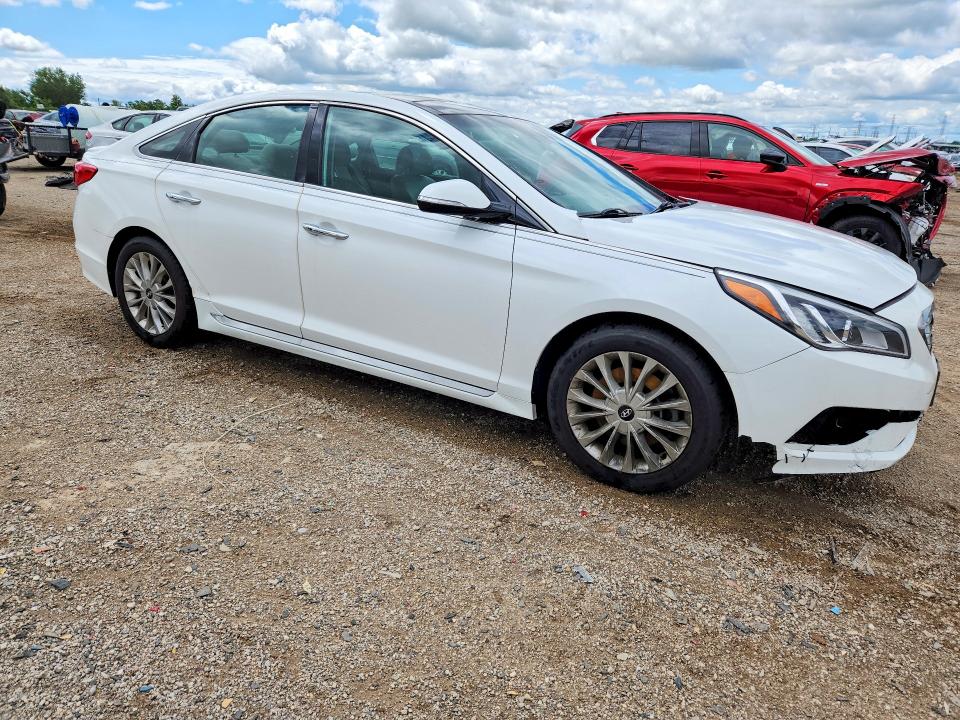 2015 Hyundai Sonata მანქანა იყიდება აუქციონზე, vin: 5NPE34AF8FH016546, აუქციონის ნომერი: 57882926