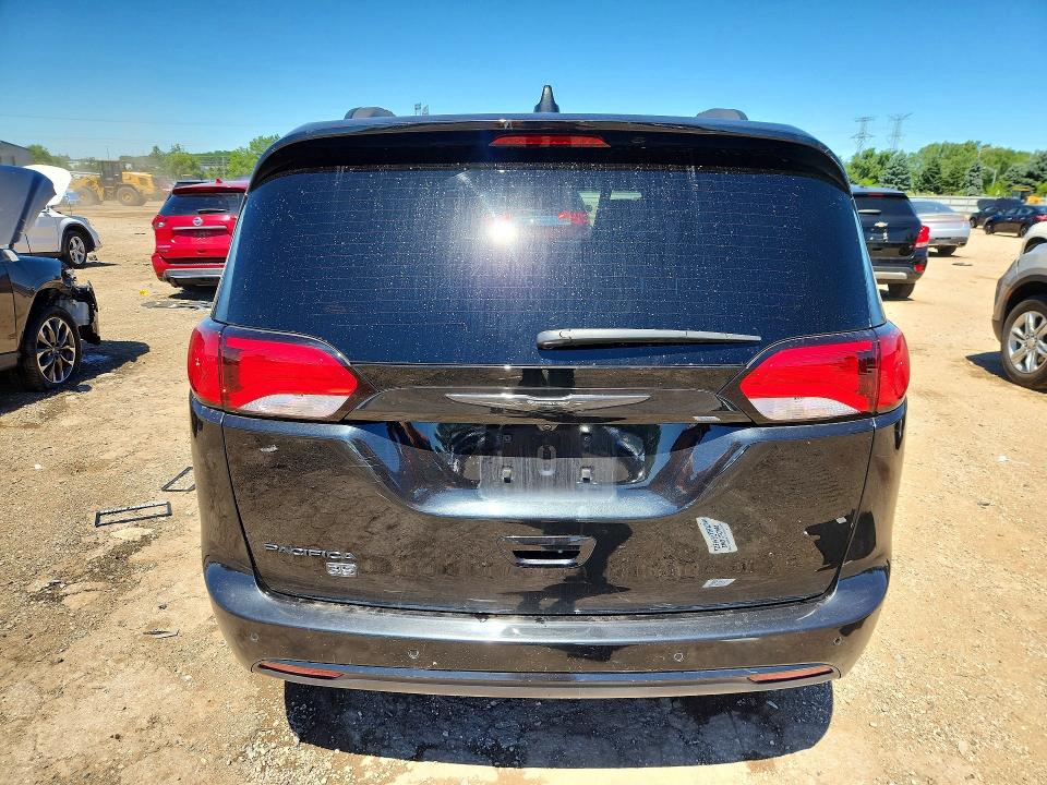 57905006 :رقم المزاد ، 2C4RC1BG9LR140721 vin ، 2020 Chrysler Pacifica مزاد بيع