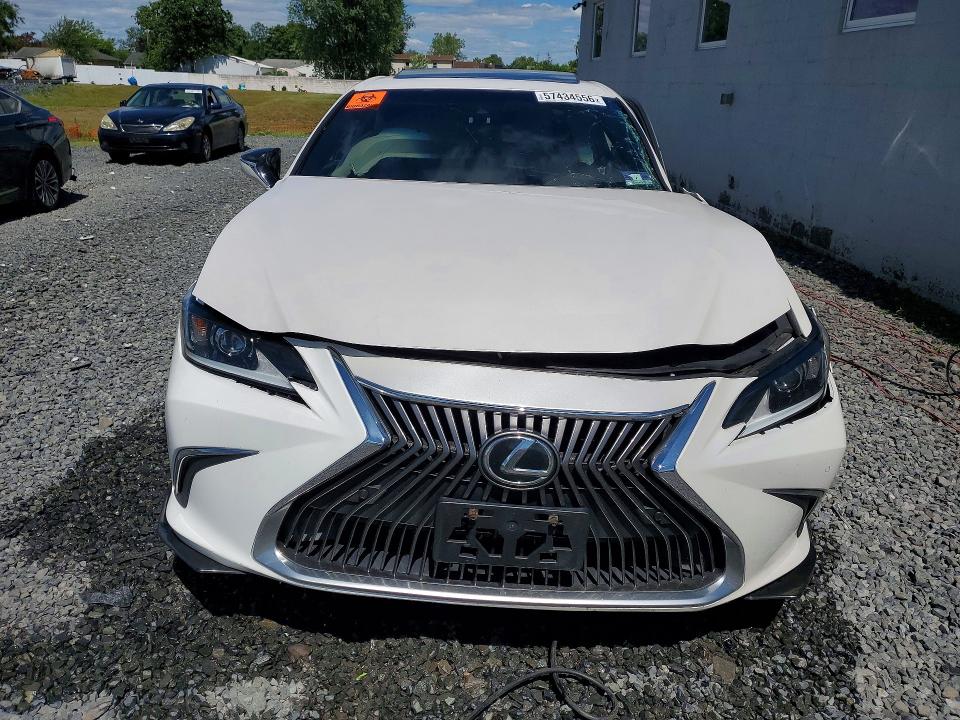 2019 Lexus Es მანქანა იყიდება აუქციონზე, vin: 58ABZ1B19KU023304, აუქციონის ნომერი: 57434556
