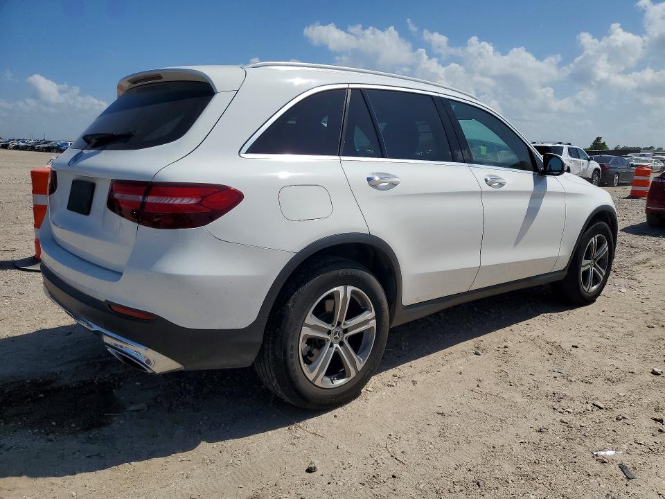 58327626 :رقم المزاد ، WDC0G4JB9HF204754 vin ، 2017 Mercedes-benz Glc مزاد بيع