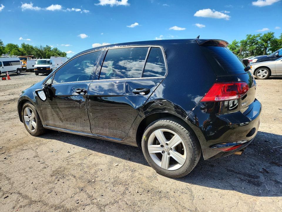 57135926 :رقم المزاد ، 3VW217AU2HM014133 vin ، 2017 Volkswagen Golf مزاد بيع