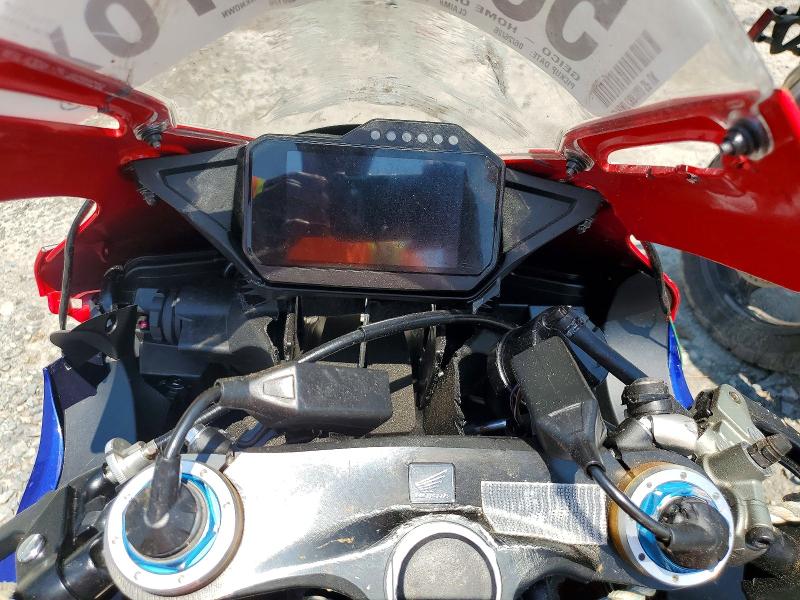 Продажа на аукционе авто 2025 Honda Cbr1000, vin: JH2SC821XSK400120, номер лота: 58985276
