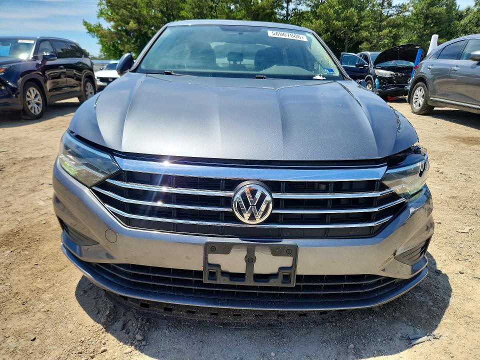 2021 Volkswagen Jetta მანქანა იყიდება აუქციონზე, vin: 3VWC57BU3MM024137, აუქციონის ნომერი: 58067086